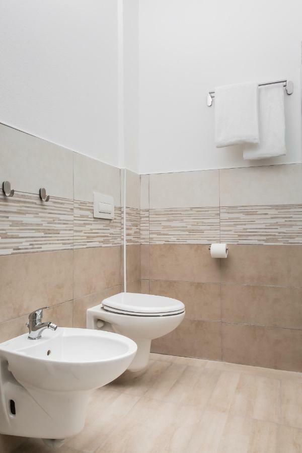 Apartment Paruta 65 Милано Екстериор снимка